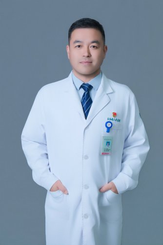 李海亚